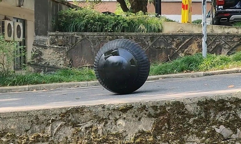 Una palla-robot gigante per fermare i criminali. Come funziona la robo-sfera che pattuglia le strade cinesi?