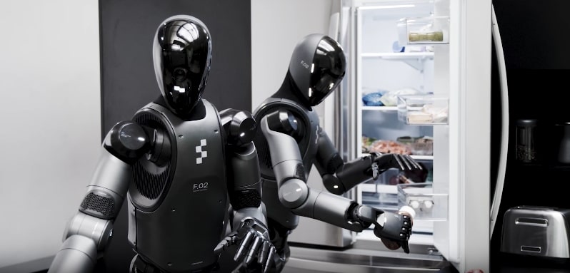 Nella guerra fra robot tra Meta e Tesla irrompe la startup Figure. Ecco come l'automa Helix mette a posto la spesa