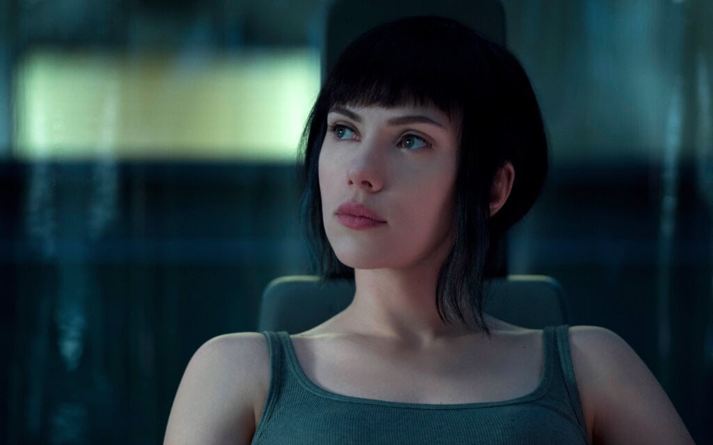 Dopo Altman Scarlett Johansson striglia Trump sull'Intelligenza artificiale. «Terrificante che non faccia nulla per proteggere le persone dai pericoli dell'AI»
