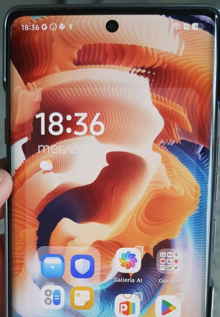Camon 40 Pro, lo smartphone di Tecno che con l'AI sfida le Big in commercio. Noi lo abbiamo provato sulla neve
