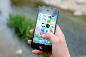 Web App per aziende, dalla strategia alla scelta dei framework: guida per usarle al meglio