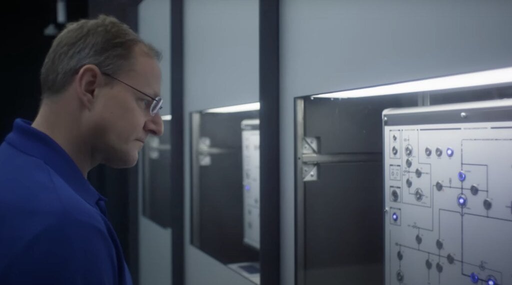 IBM, col nuovo computer quantistico 20mila operazioni in più dei "colleghi". Quando sarà disponibile e cosa permetterà di fare?
