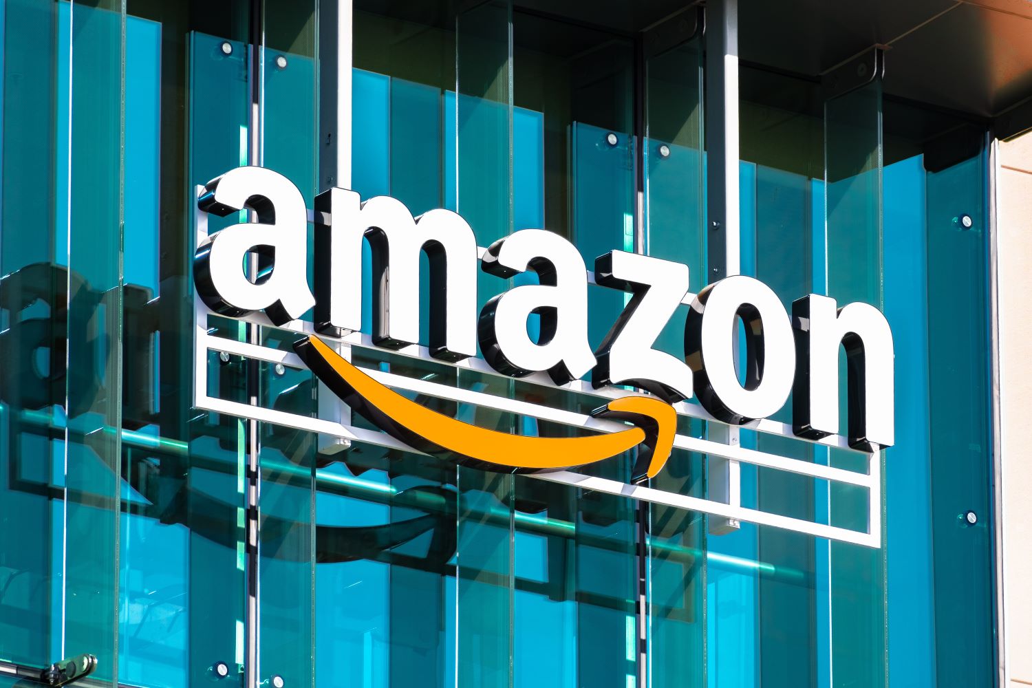 Amazon in ritardo coi pagamenti ai fornitori? Che cosa sappiamo sull'indagine avviata dall'ente di controllo inglese